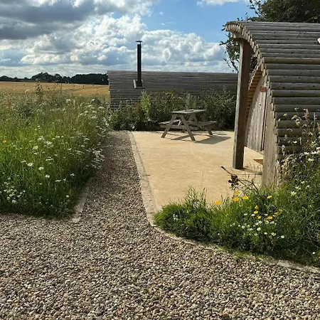 Scandi Glamping Pod - Presence * Ebberston